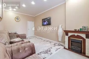 4-комнатная квартира, этаж 2 из 17, 101 м²