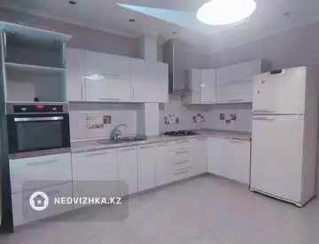 90 м², 4-комнатная квартира, этаж 2 из 9, 90 м², изображение - 0