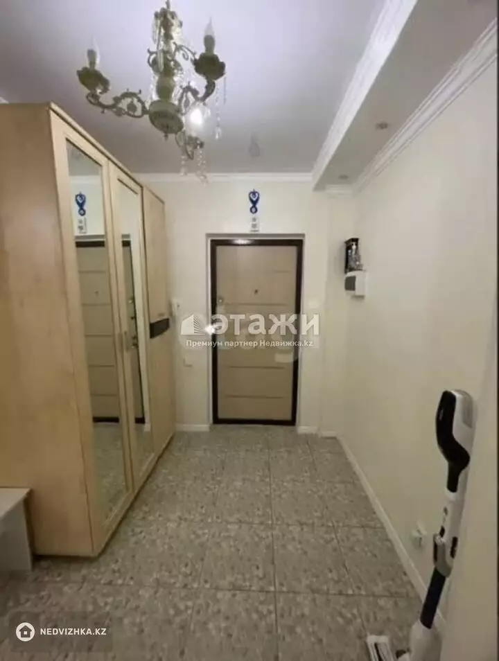 105 м², 3-комнатная квартира, этаж 3 из 9, 105 м², изображение - 1