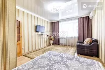 1-комнатная квартира, этаж 5 из 9, 42 м²