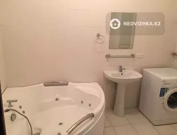 3-комнатная квартира, этаж 19 из 23, 118 м²