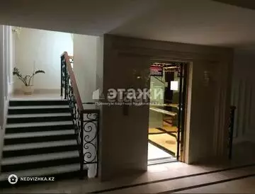 3-комнатная квартира, этаж 6 из 6, 111 м²
