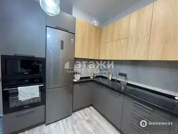 2-комнатная квартира, этаж 9 из 9, 58 м²