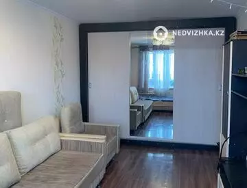 2-комнатная квартира, этаж 4 из 9, 52 м²