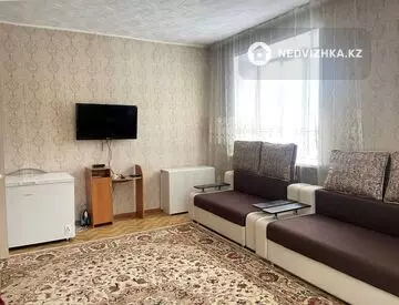 2-комнатная квартира, этаж 2 из 2, 71 м²