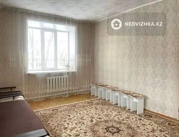 2-комнатная квартира, этаж 2 из 2, 71 м²