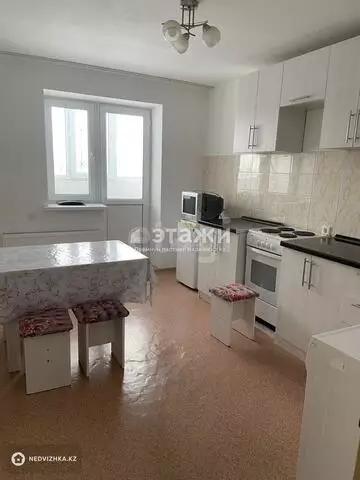 2-комнатная квартира, этаж 1 из 4, 53 м²