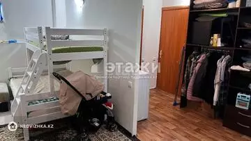 2-комнатная квартира, этаж 1 из 5, 60 м²