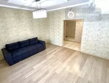 2-комнатная квартира, этаж 2 из 9, 67 м²