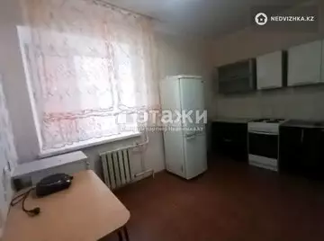 1-комнатная квартира, этаж 11 из 12, 40 м²