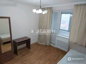 4-комнатная квартира, этаж 2 из 12, 124 м²