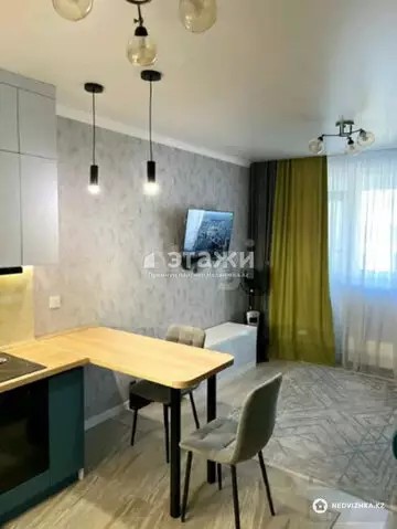 2-комнатная квартира, этаж 8 из 12, 45 м²