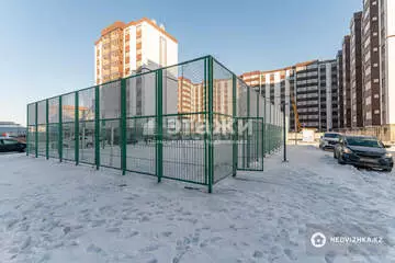 3-комнатная квартира, этаж 2 из 10, 93 м²