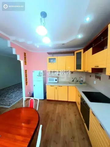 3-комнатная квартира, этаж 5 из 10, 98 м²