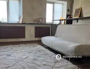 3-комнатная квартира, этаж 5 из 5, 53 м²