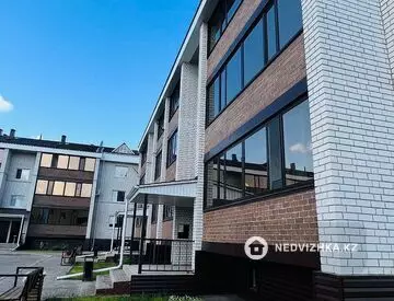 3-комнатная квартира, этаж 3 из 3, 76 м²