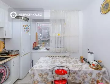 76.5 м², 3-комнатная квартира, этаж 2 из 9, 76 м², изображение - 10