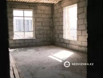 1-комнатная квартира, этаж 3 из 3, 37 м²