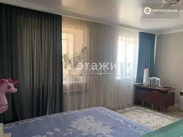 2-комнатная квартира, этаж 9 из 10, 70 м²