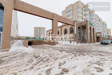 2-комнатная квартира, этаж 9 из 9, 52 м²