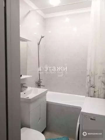 1-комнатная квартира, этаж 4 из 9, 40 м²