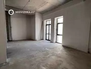 3-комнатная квартира, этаж 2 из 3, 85 м²