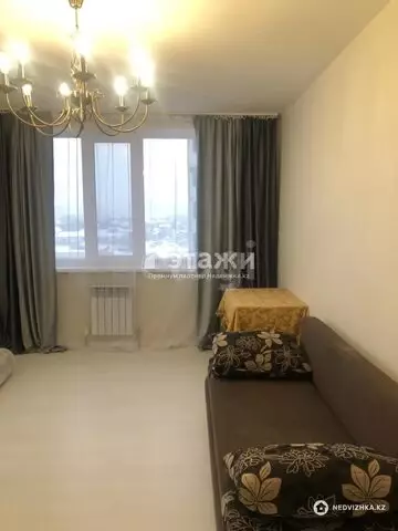 2-комнатная квартира, этаж 8 из 13, 50 м²