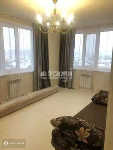 2-комнатная квартира, этаж 8 из 13, 50 м²