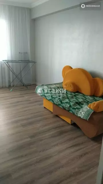 3-комнатная квартира, этаж 12 из 12, 83 м²