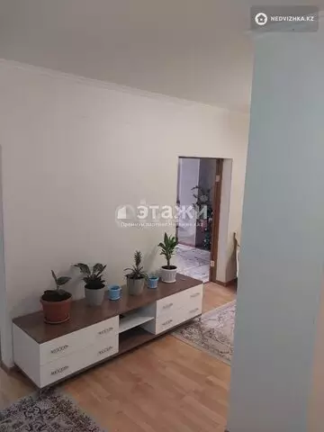 3-комнатная квартира, этаж 3 из 21, 114 м²