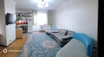 3-комнатная квартира, этаж 8 из 9, 80 м²