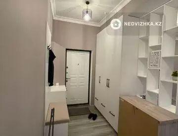 2-комнатная квартира, этаж 4 из 14, 73 м²