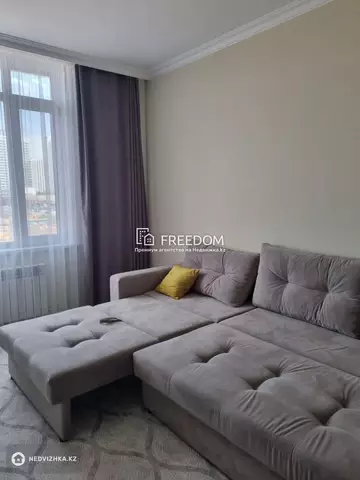 2-комнатная квартира, этаж 5 из 18, 67 м²