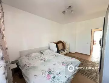 2-комнатная квартира, этаж 8 из 9, 63 м²