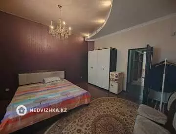 4-комнатный дом, 8 соток, 165 м²