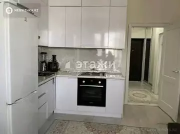 1-комнатная квартира, этаж 3 из 20, 45 м²