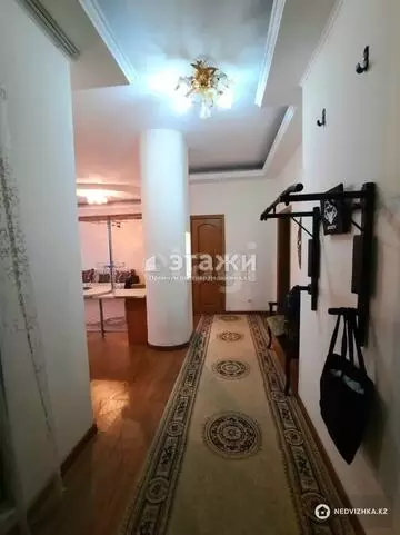 57.3 м², 2-комнатная квартира, этаж 8 из 9, 57 м², изображение - 1