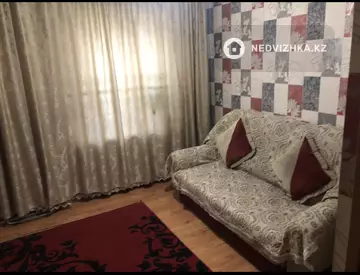2-комнатная квартира, этаж 1 из 4, 50 м², по часам