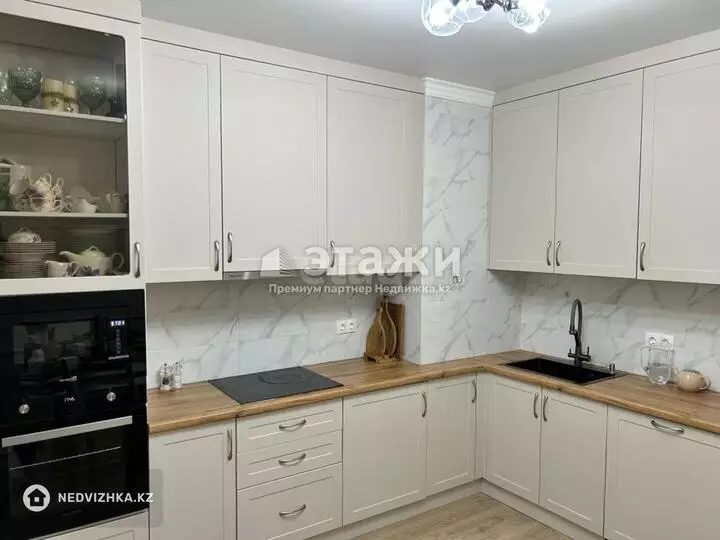 94 м², 3-комнатная квартира, этаж 4 из 9, 94 м², изображение - 1