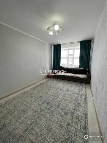 1-комнатная квартира, этаж 2 из 5, 35 м²