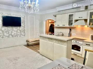 3-комнатная квартира, этаж 7 из 10, 73 м²