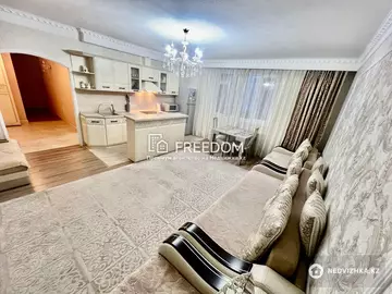 3-комнатная квартира, этаж 7 из 10, 73 м²