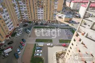 2-комнатная квартира, этаж 9 из 13, 50 м²