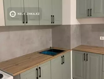 1-комнатная квартира, этаж 1 из 9, 47 м², на длительный срок