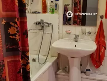 2-комнатная квартира, этаж 4 из 5, 47 м²