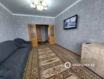 60 м², 2-комнатная квартира, этаж 3 из 6, 60 м², посуточно, изображение - 9