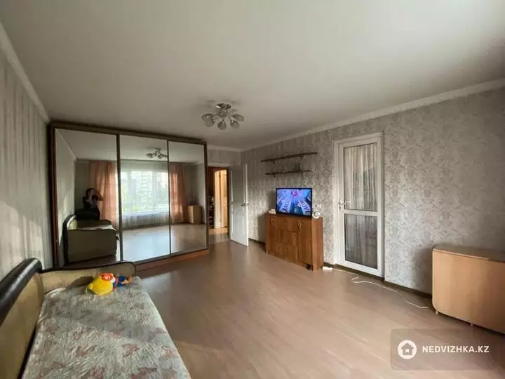 45.5 м², 1-комнатная квартира, этаж 3 из 9, 46 м², изображение - 1