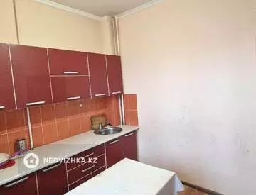 2-комнатная квартира, этаж 8 из 9, 8 м²