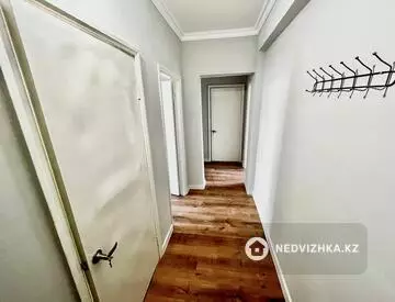 2-комнатная квартира, этаж 7 из 10, 59 м²