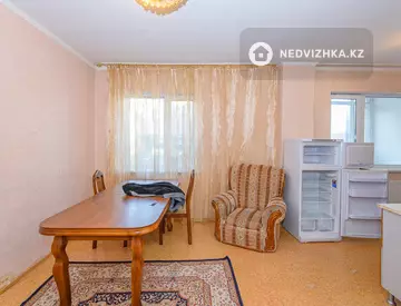 3-комнатная квартира, этаж 2 из 10, 62 м²